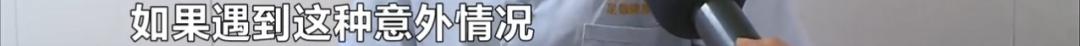 DƬ